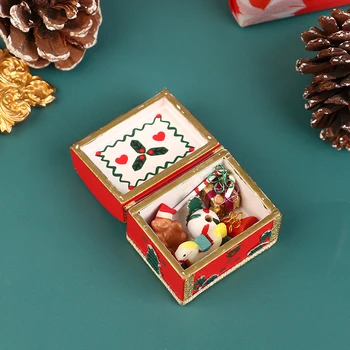 1Set 1:12 Lutke Miniaturne Igrače Prsih Božič Box Mini Medved Hoja Palico Zibanje Konja Bell Model Lutka Hiša Dodatki
